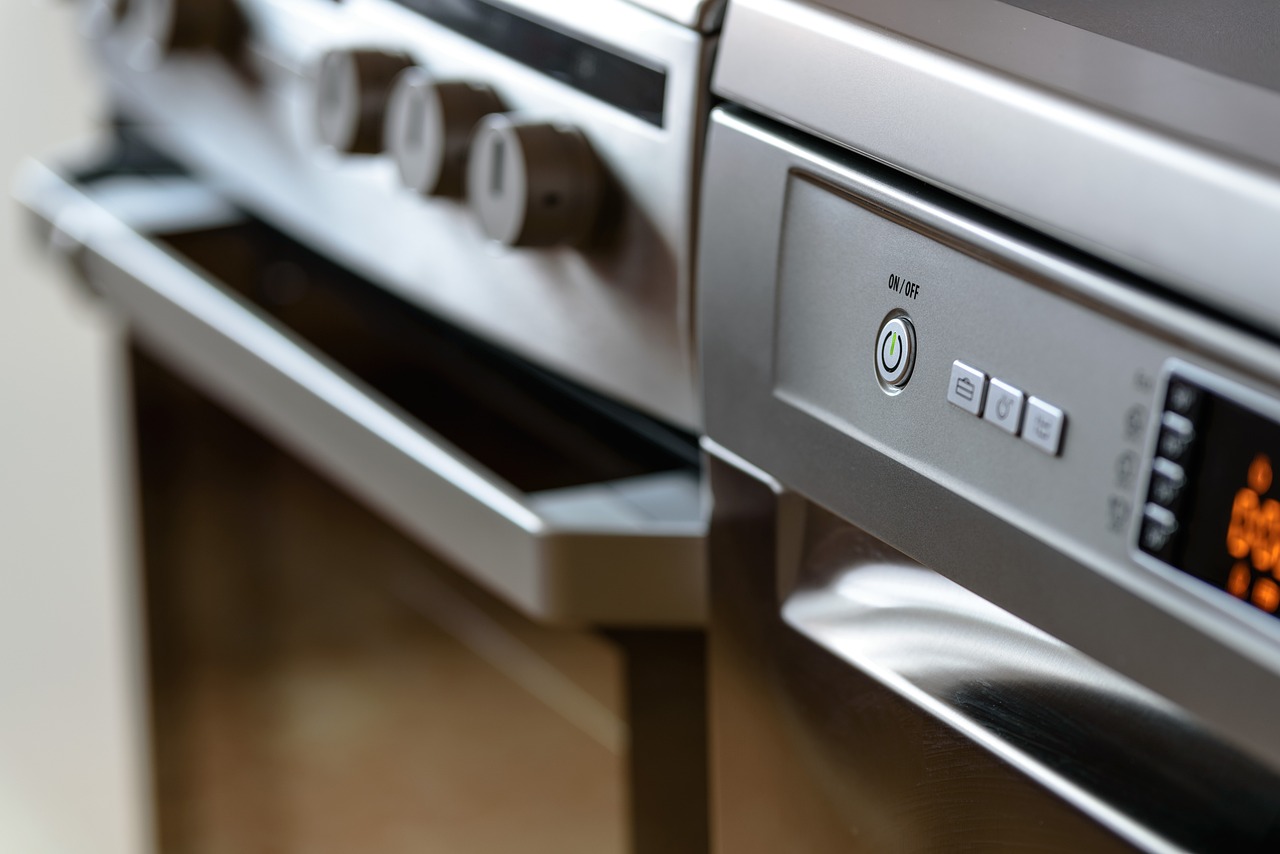 Samsung recalls 1 million US stoves over fire hazard