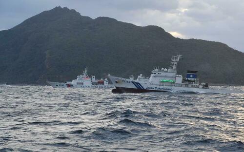 Japan Complains After Chinese Ships Armed With Machine Guns Sail Near Disputed Islets