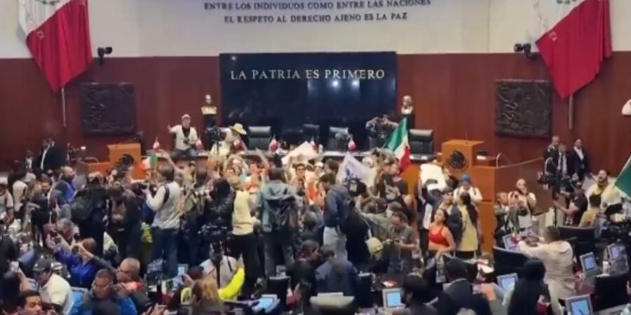 Protesters storm Mexico’s Senate after judiciary overhaul