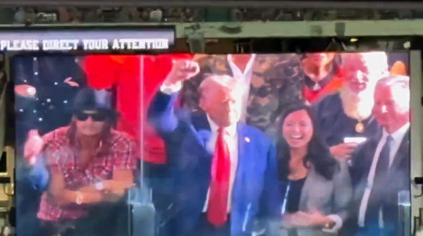 Trump Receives Loud Welcome at Alabama-Georgia Football Game