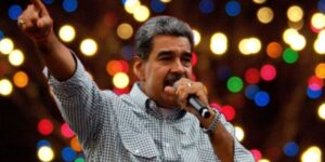 Venezuela’s Maduro declares ‘an early Christmas for October 1’