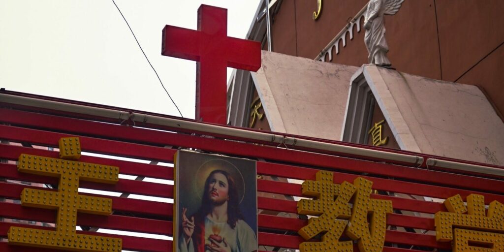 Church Crosses Are Being Replaced In China