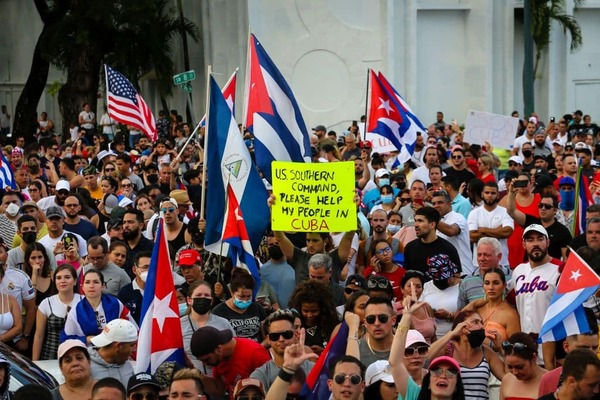 Cuba crumbling as electric grid fails, financial crisis looms