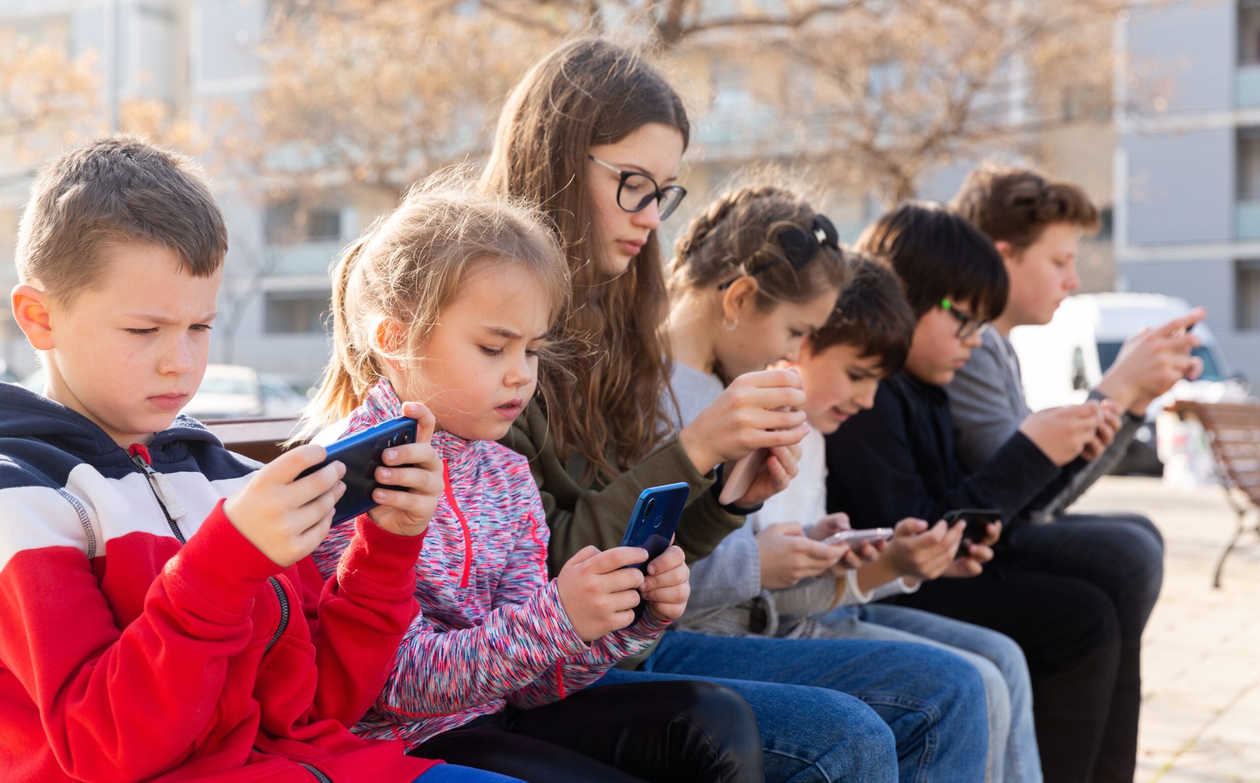 Australia Implements World-First Social Media Ban for Minors Under 16