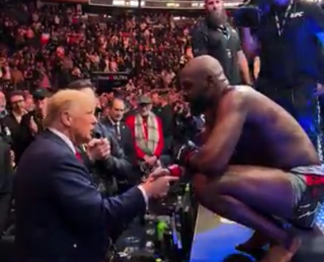 Trump and team get warm welcome at UFC fight night