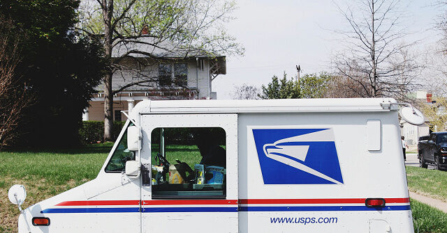 Report: Trump Looking into Privatizing U.S. Postal Service